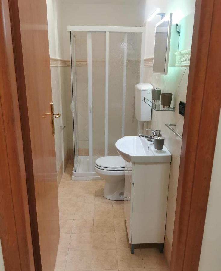 Loft Magna Grecia Reggio Calabria Centro Storico A 3 Minuti A Piedi Dal Mare Apartment Exterior foto