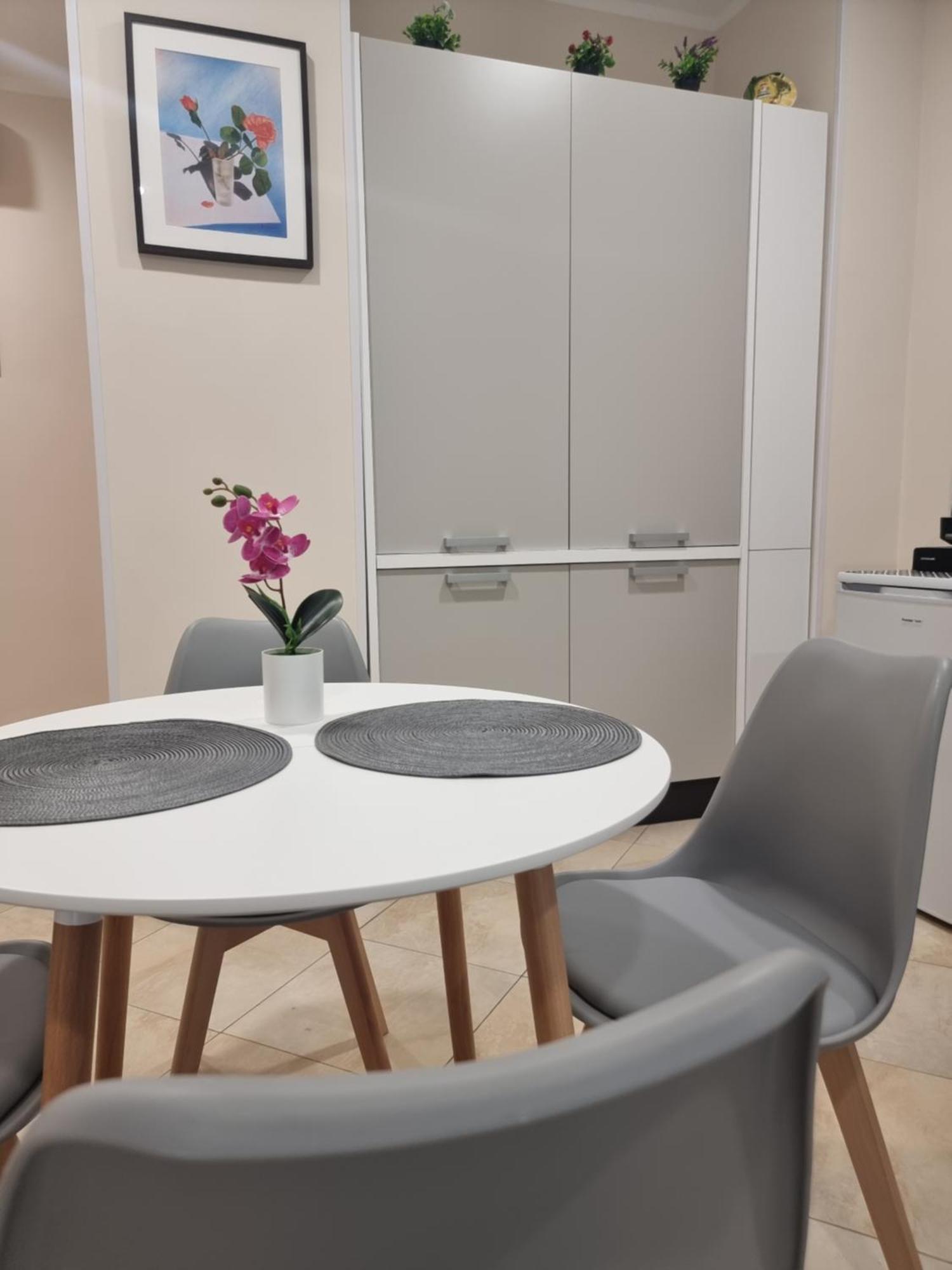 Loft Magna Grecia Reggio Calabria Centro Storico A 3 Minuti A Piedi Dal Mare Apartment Exterior foto